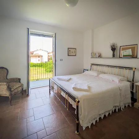 펜션 Casa Giardino Aromatico Tra Langhe And Monferrato *